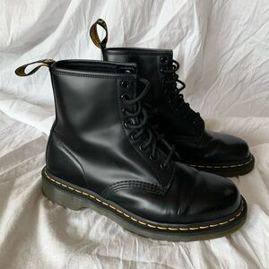 Dr. Martens 1460 smooth leather boots
